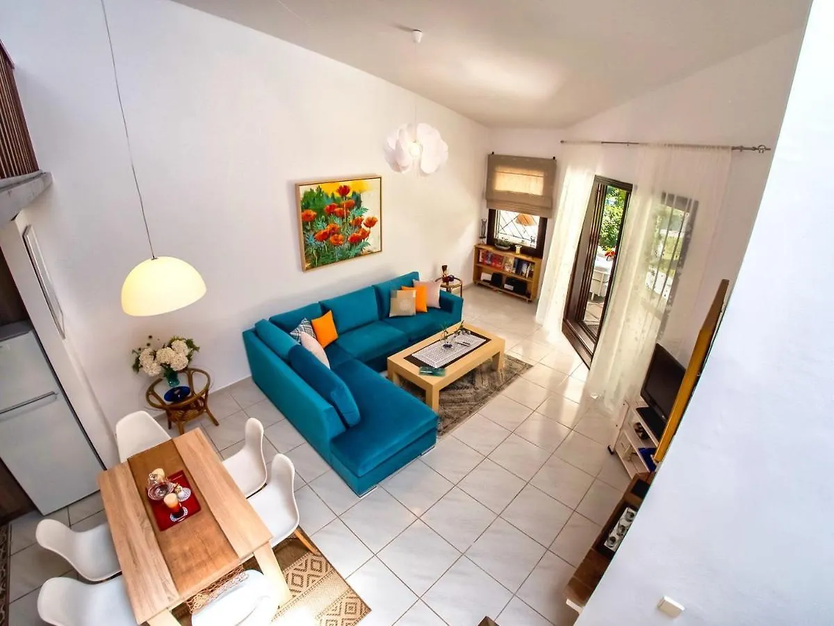 Sani Villa Lili 7